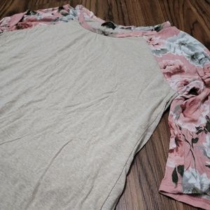 Urban Episode Quarter Sleeve Cream with pink floral 1XL shirt
